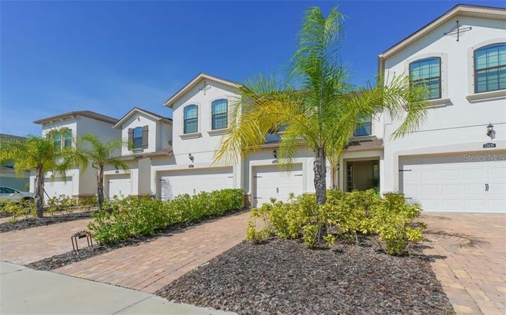 Property Photo: 12435 Trailhead Drive FL 34211