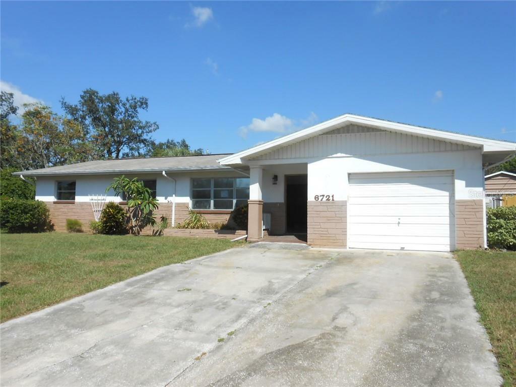 Property Photo: 6721 Temple Avenue FL 34653
