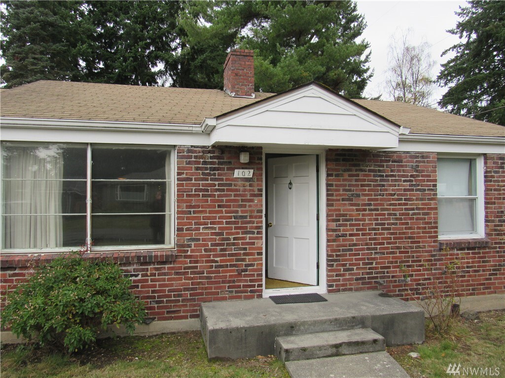 Property Photo: 102 NW 135th Place WA 98177