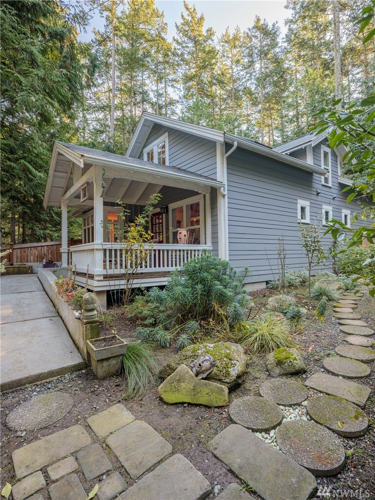 Property Photo:  551 Pavey Blvd  WA 98261 