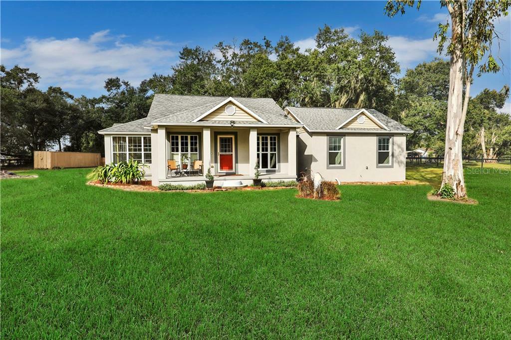 Property Photo:  2728 Dad Weldon Road  FL 33527 