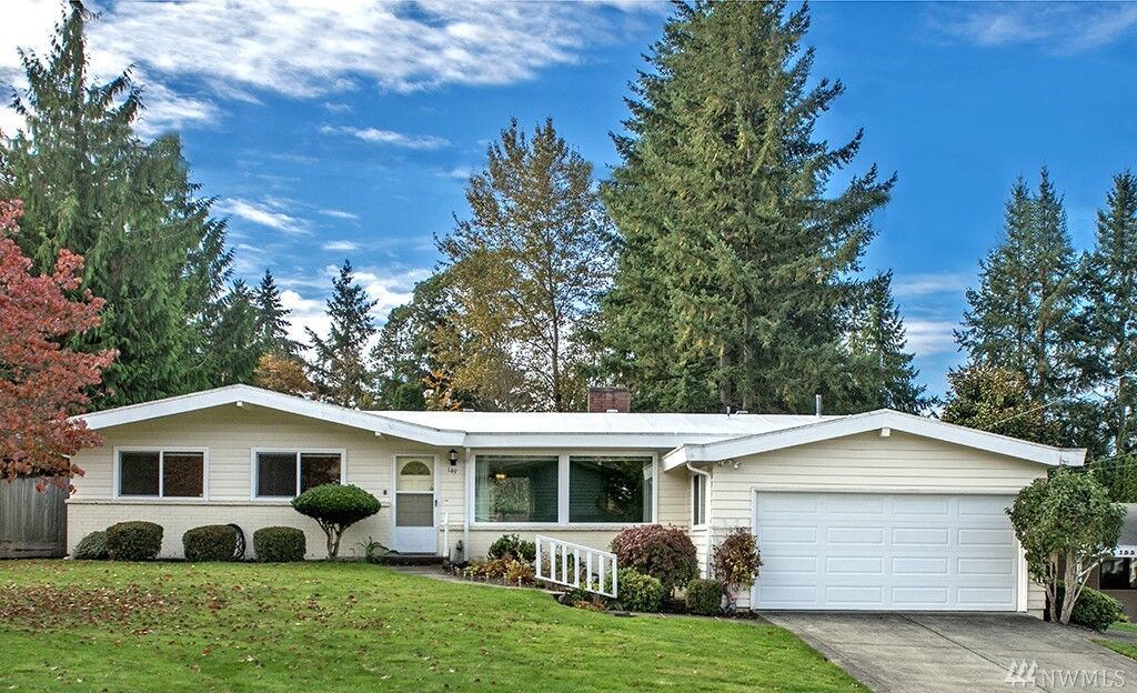 Property Photo:  149  152nd Place NE  WA 98007 
