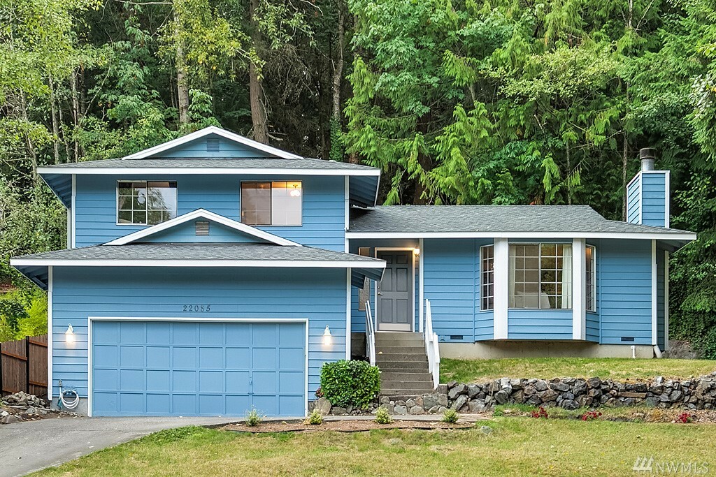 Property Photo:  22085 34th Ave W  WA 98036 