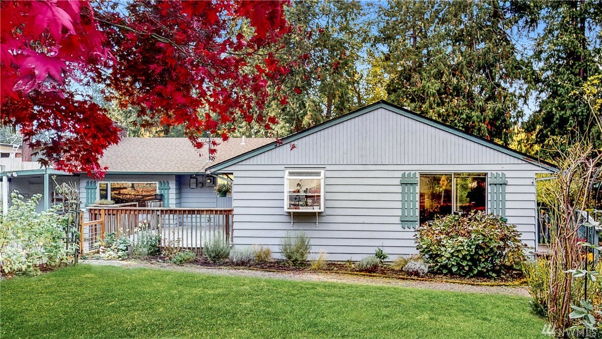 Property Photo:  1017 N 14th St  WA 98273 