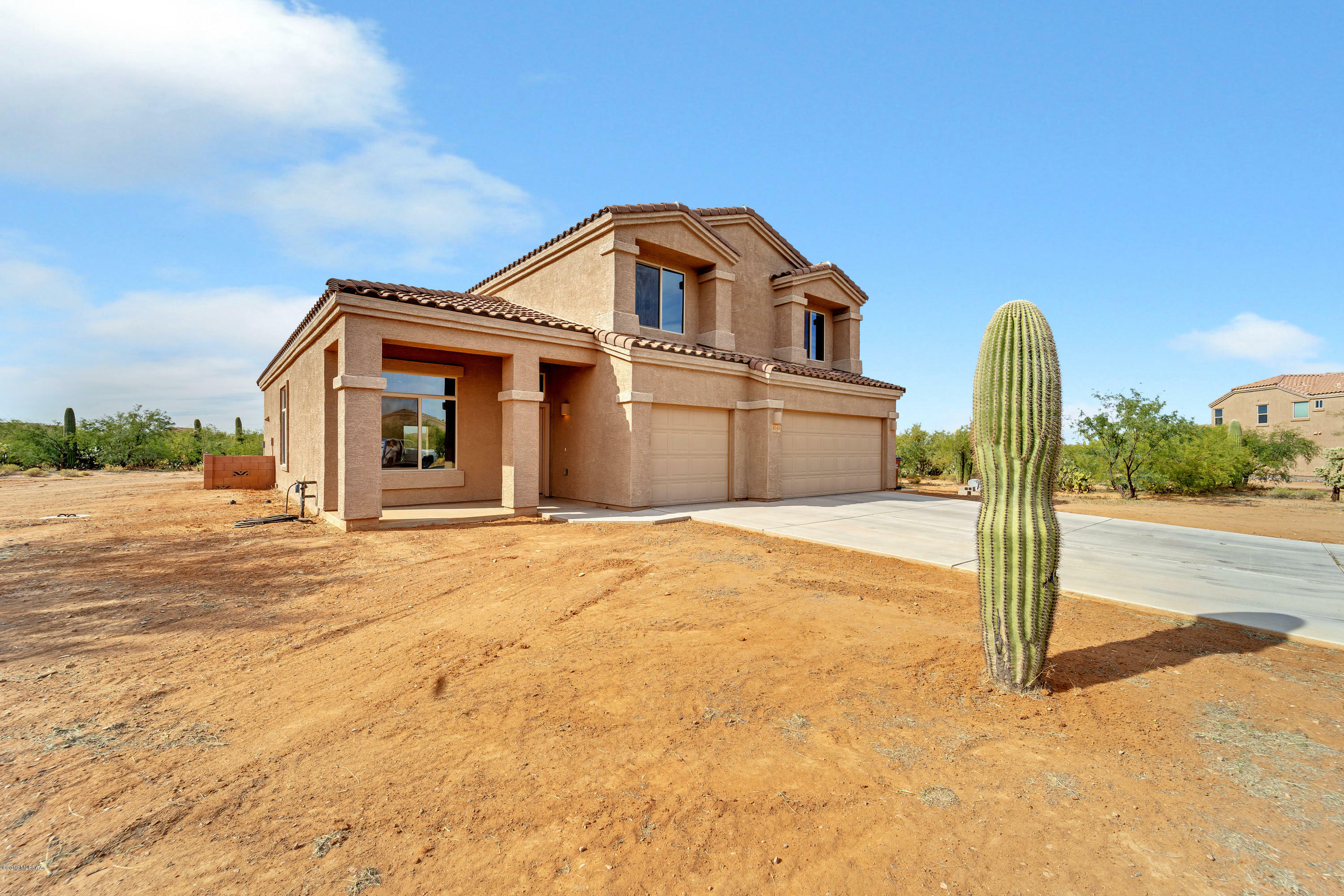 Property Photo: 3543 E Sweet Grass Trail AZ 85629