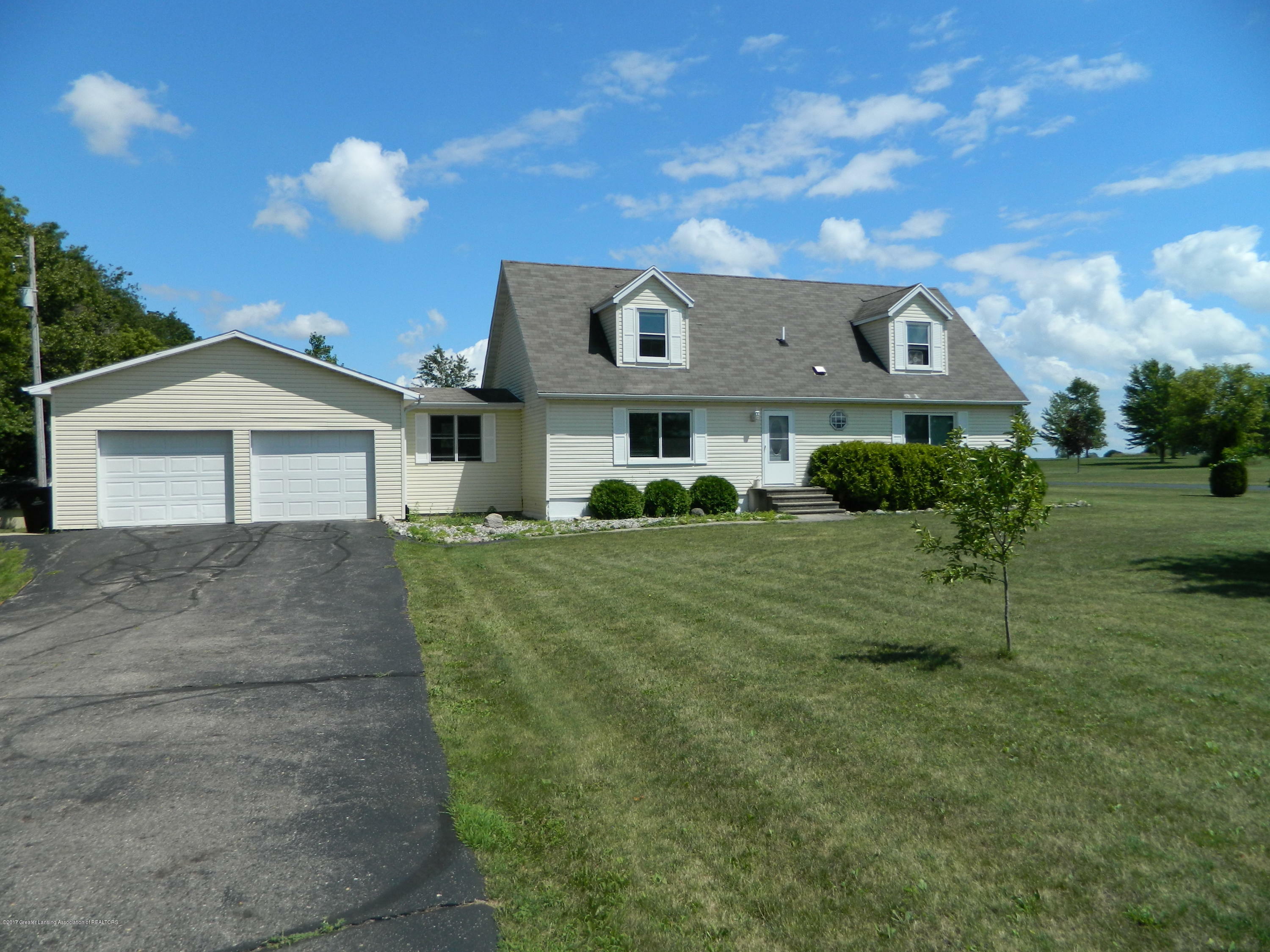 Property Photo:  615 S Edgar Road  MI 48854 