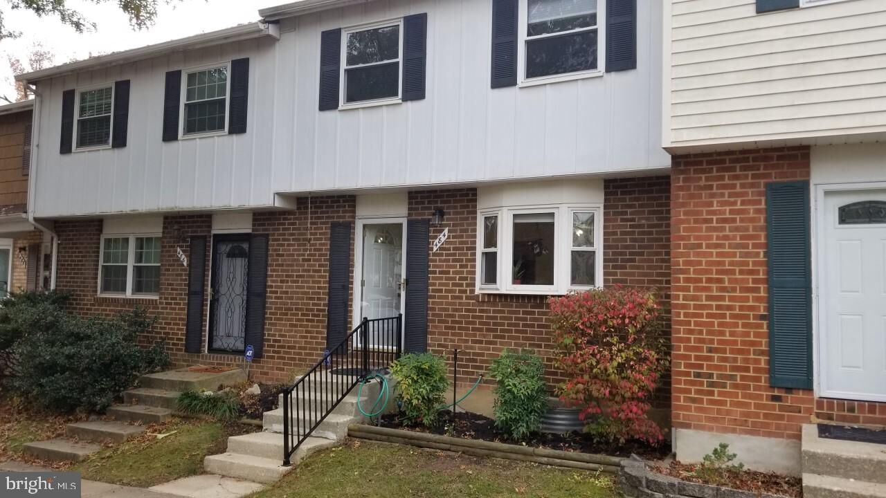 Property Photo:  484 Norvelle Court  MD 21061 