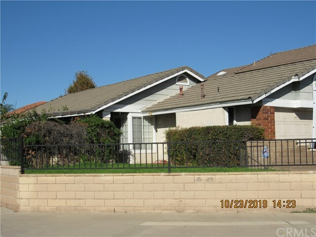 Property Photo:  25178 Morning Dove Way  CA 92551 