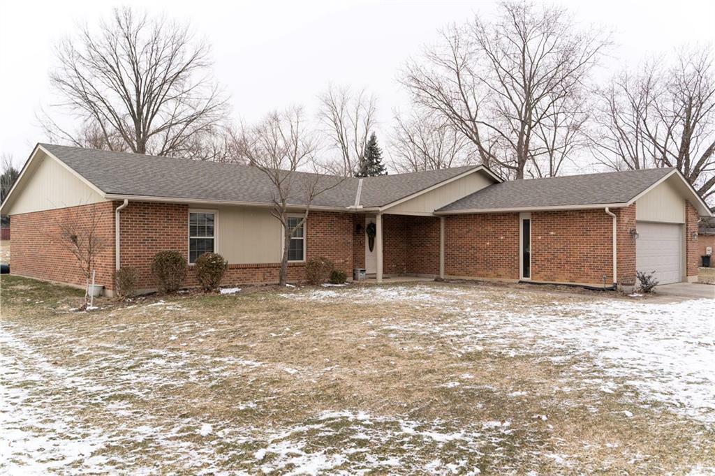 Property Photo:  605 Queensgate Rd  OH 45066 