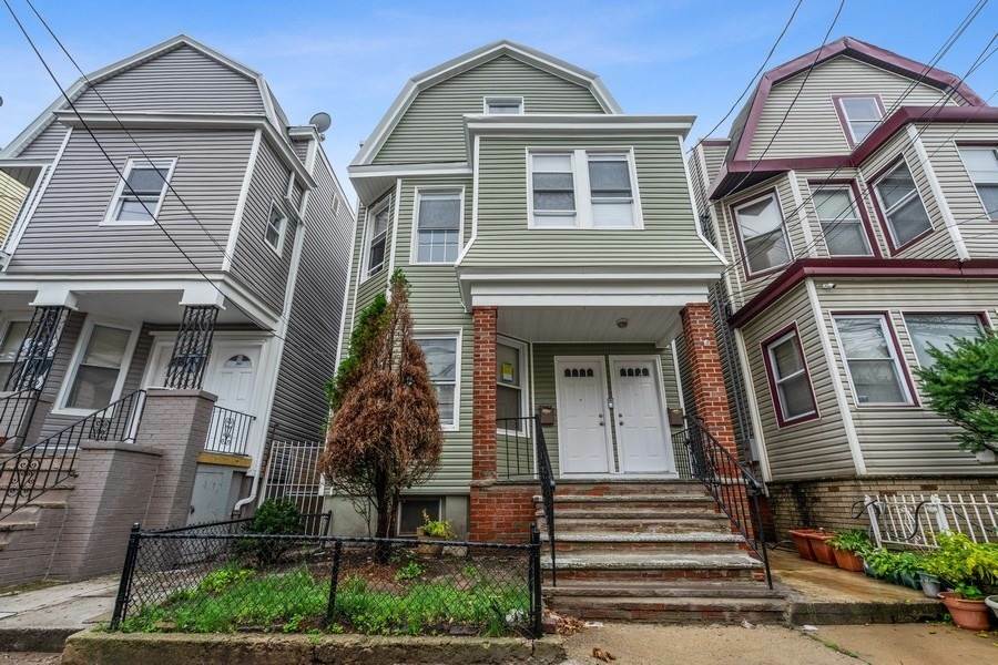 Property Photo:  261 Grant Ave  NJ 07305 