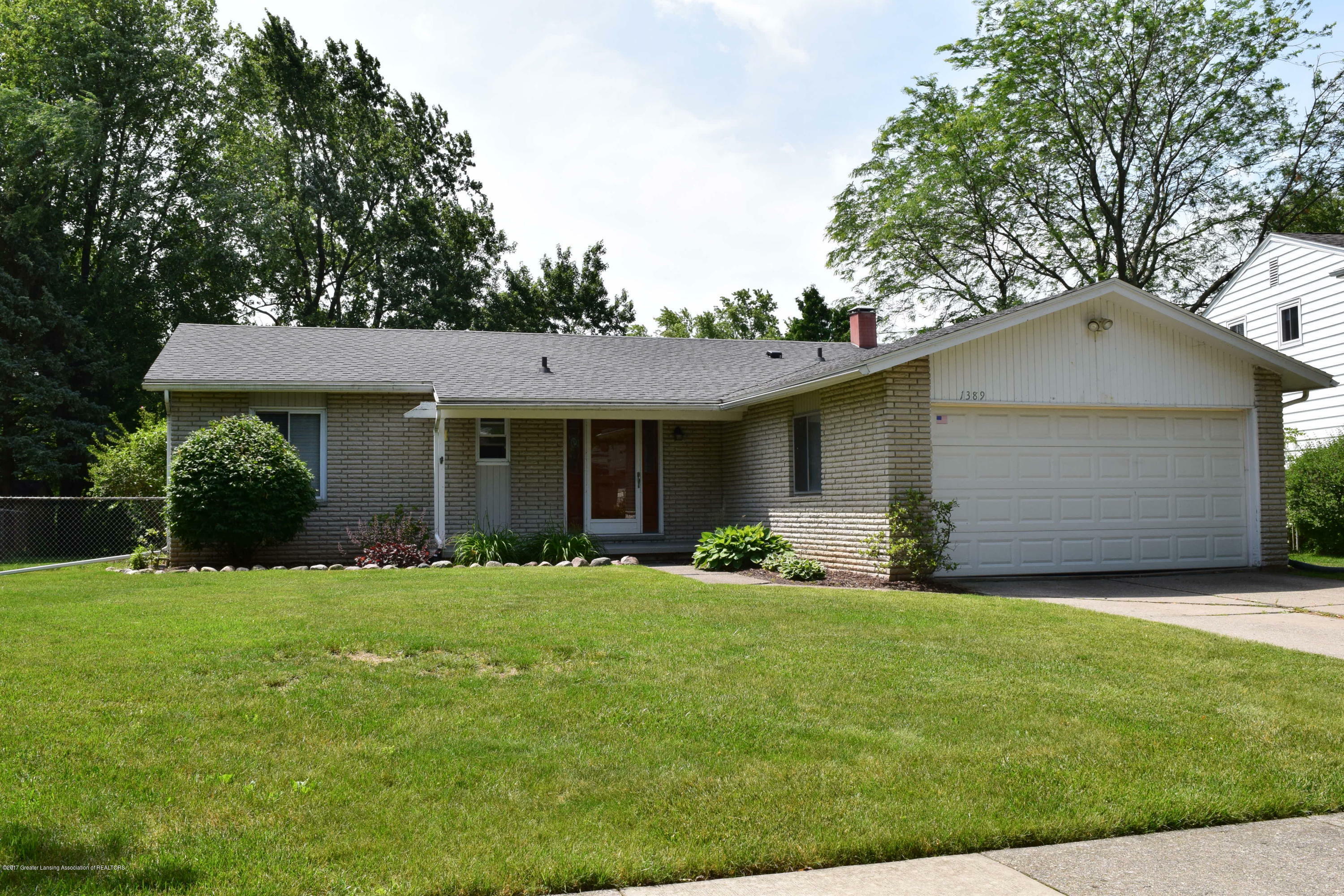 Property Photo:  1389 Red Leaf Lane  MI 48823 