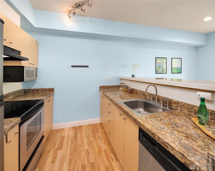 Property Photo: 3213 Harbor Ave SW 210 WA 98126