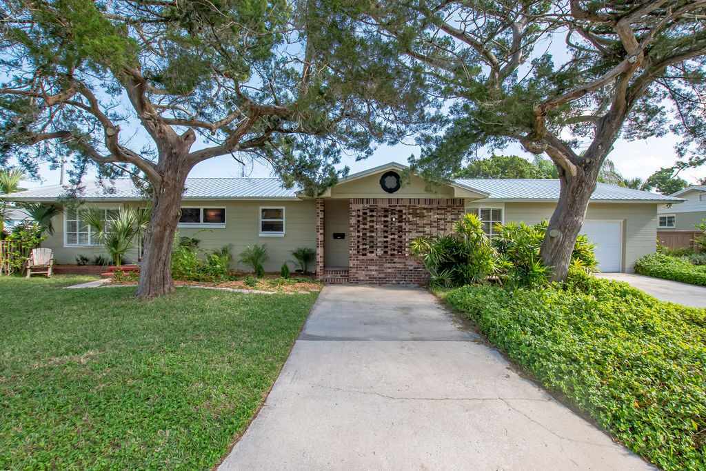 Property Photo:  29 Montrano Ave  FL 32080 