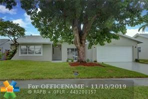 Property Photo: 1469 SW 24th Ter FL 33442