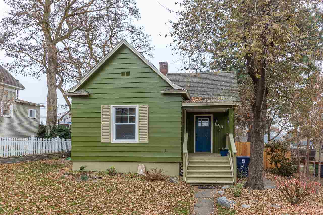 Property Photo:  1919 W Nora Ave  WA 99205 