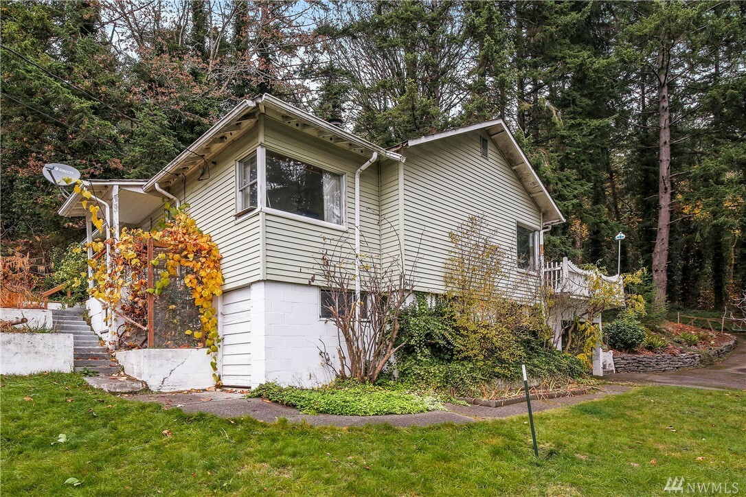 Property Photo:  2637 W Shipview Ct  WA 98312 