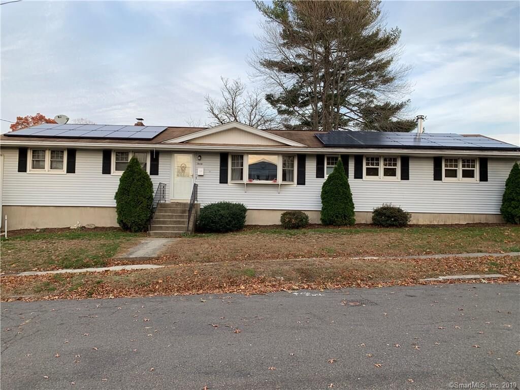 Property Photo:  30 San Pedro Avenue  CT 06614 