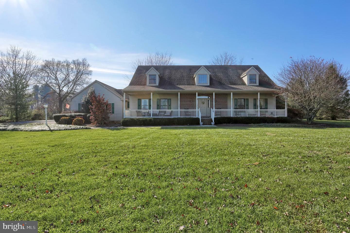 Property Photo: 1647 W Lisburn Road PA 17055