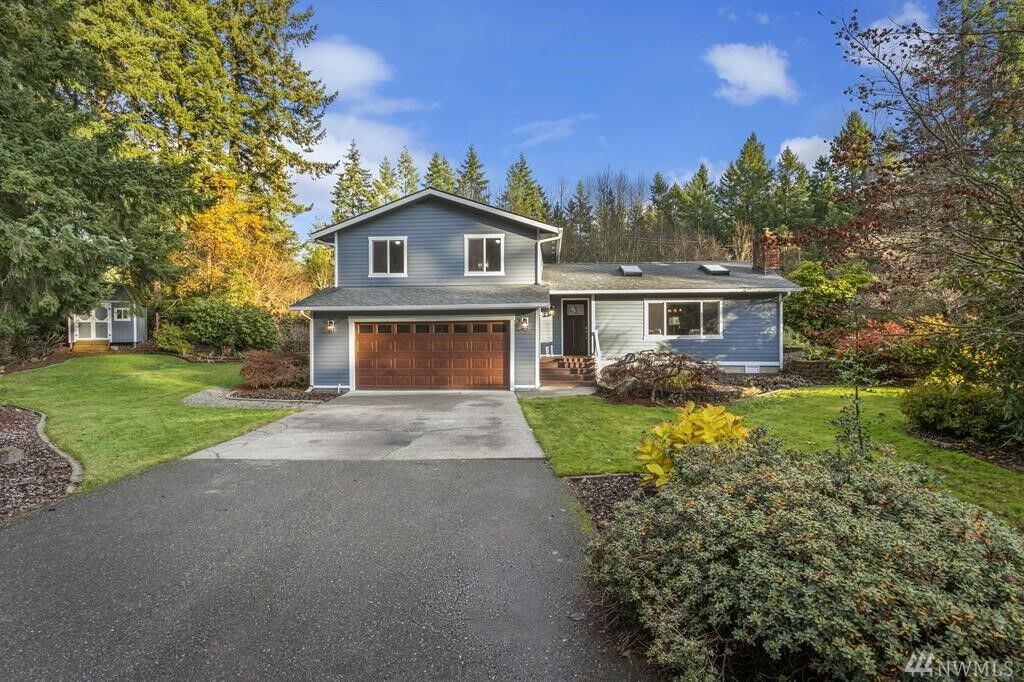 Property Photo:  3525 SE Saint James Court  WA 98367 