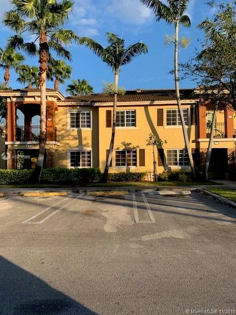 925 NE 34th Ave 102  Homestead FL 33033 photo