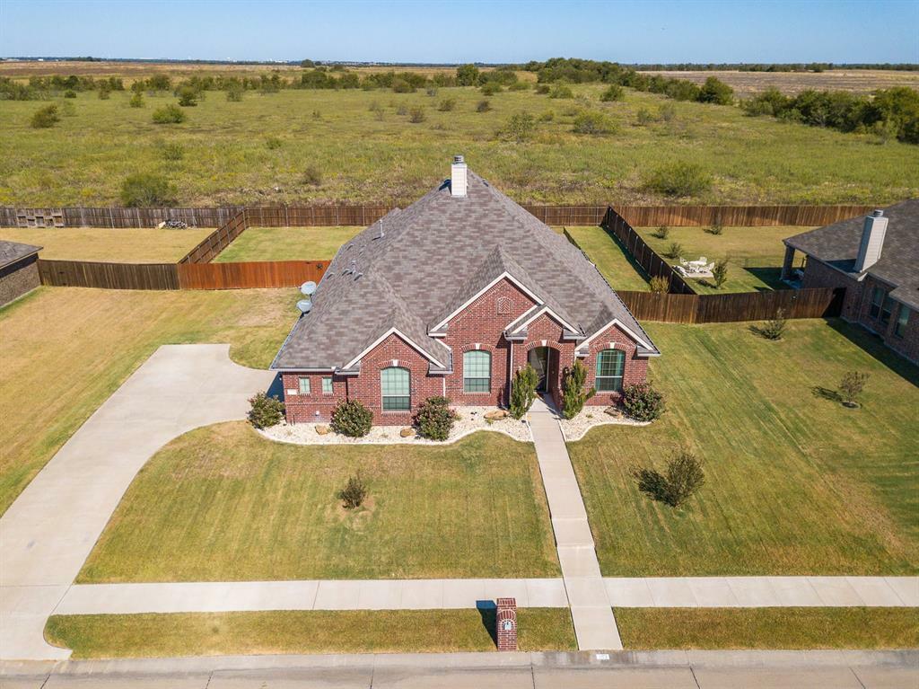 Property Photo:  103 Omaha Court  TX 75165 