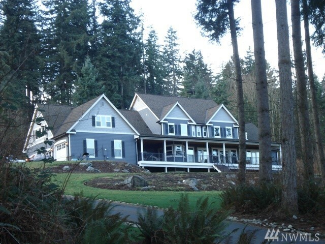 Property Photo:  17310 107th Ave SE  WA 98296 