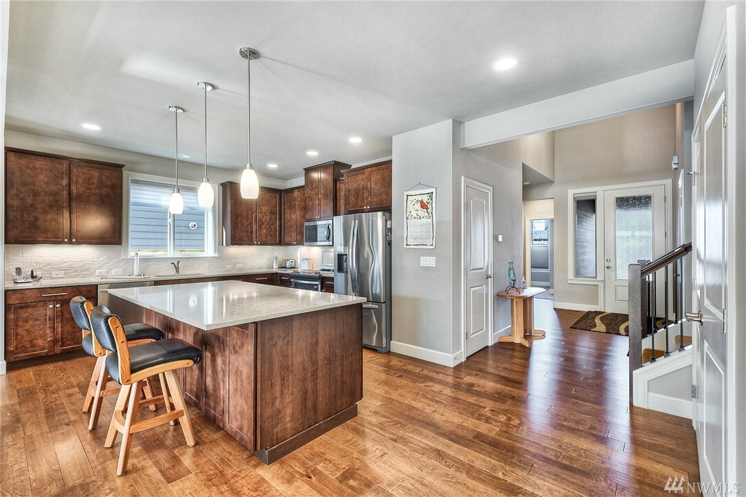 Property Photo: 2622 20th Avenue SW WA 98371