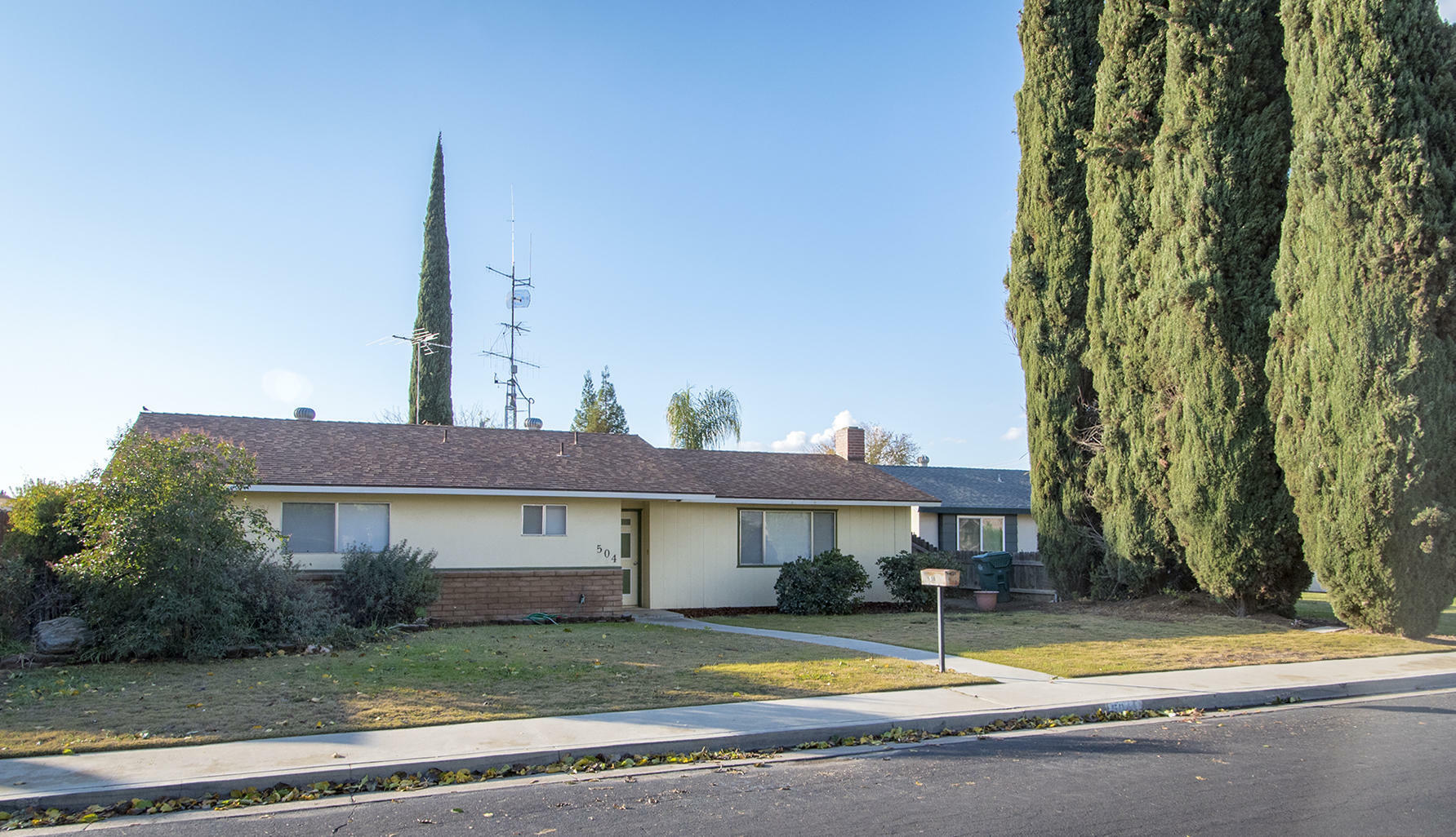 504 Joyner Avenue  Exeter CA 93221 photo