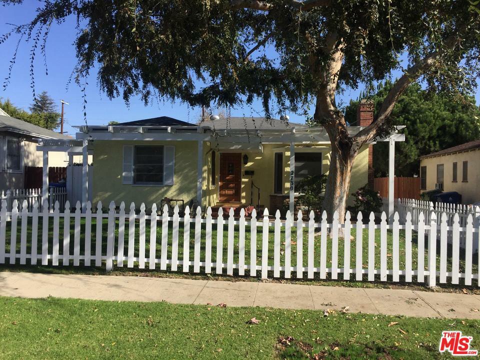 Property Photo:  2730 Greenfield Ave  CA 90064 