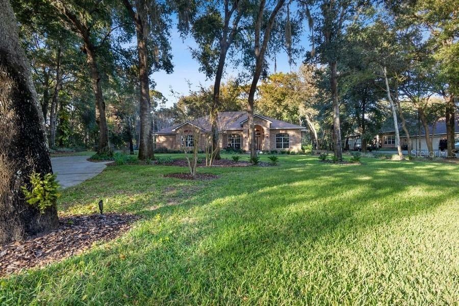 Property Photo:  203 Piney Woods Road  FL 32703 