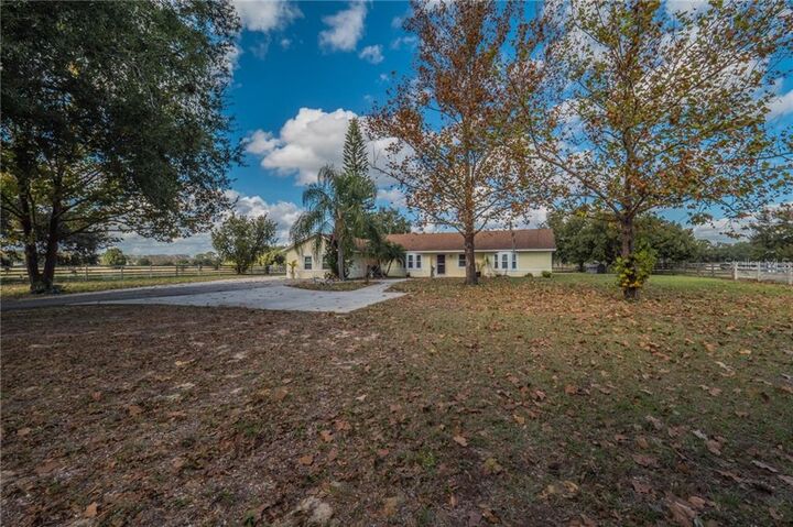 Property Photo:  16535 County Road 448  FL 32757 