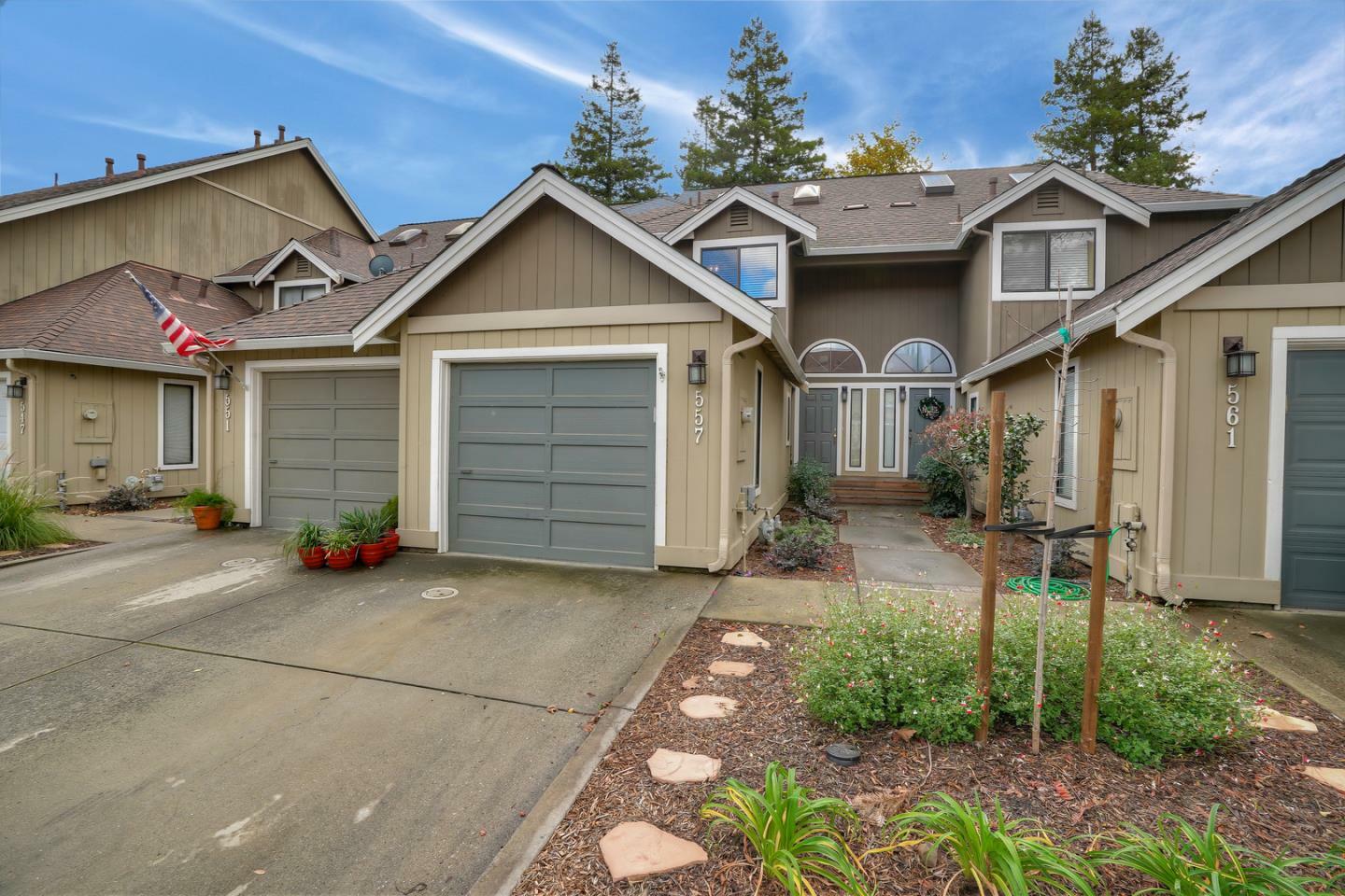 Property Photo:  557 Creekside Lane  CA 95037 