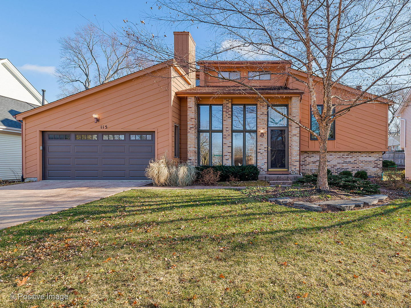 115 White Oak Drive  Wheaton IL 60187 photo