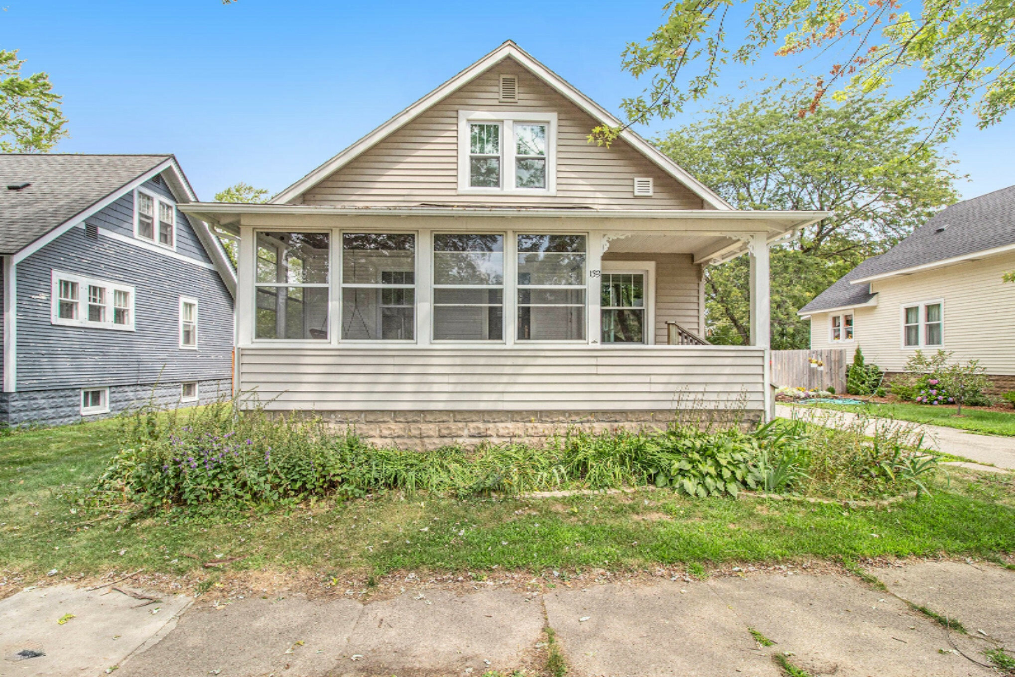 Property Photo:  139 E 19th Street  MI 49423 