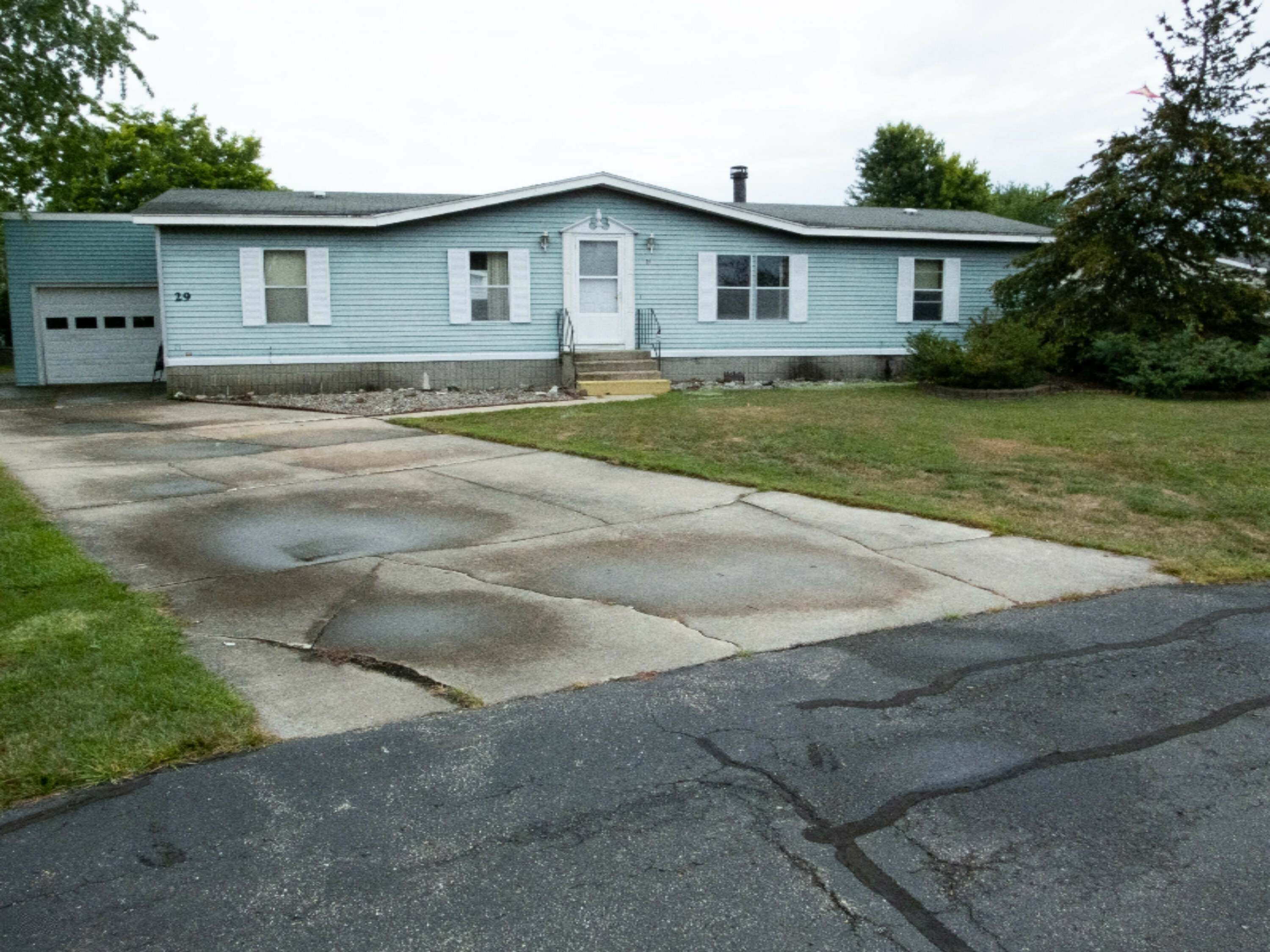 Property Photo:  155 E 48th St  MI 49423 