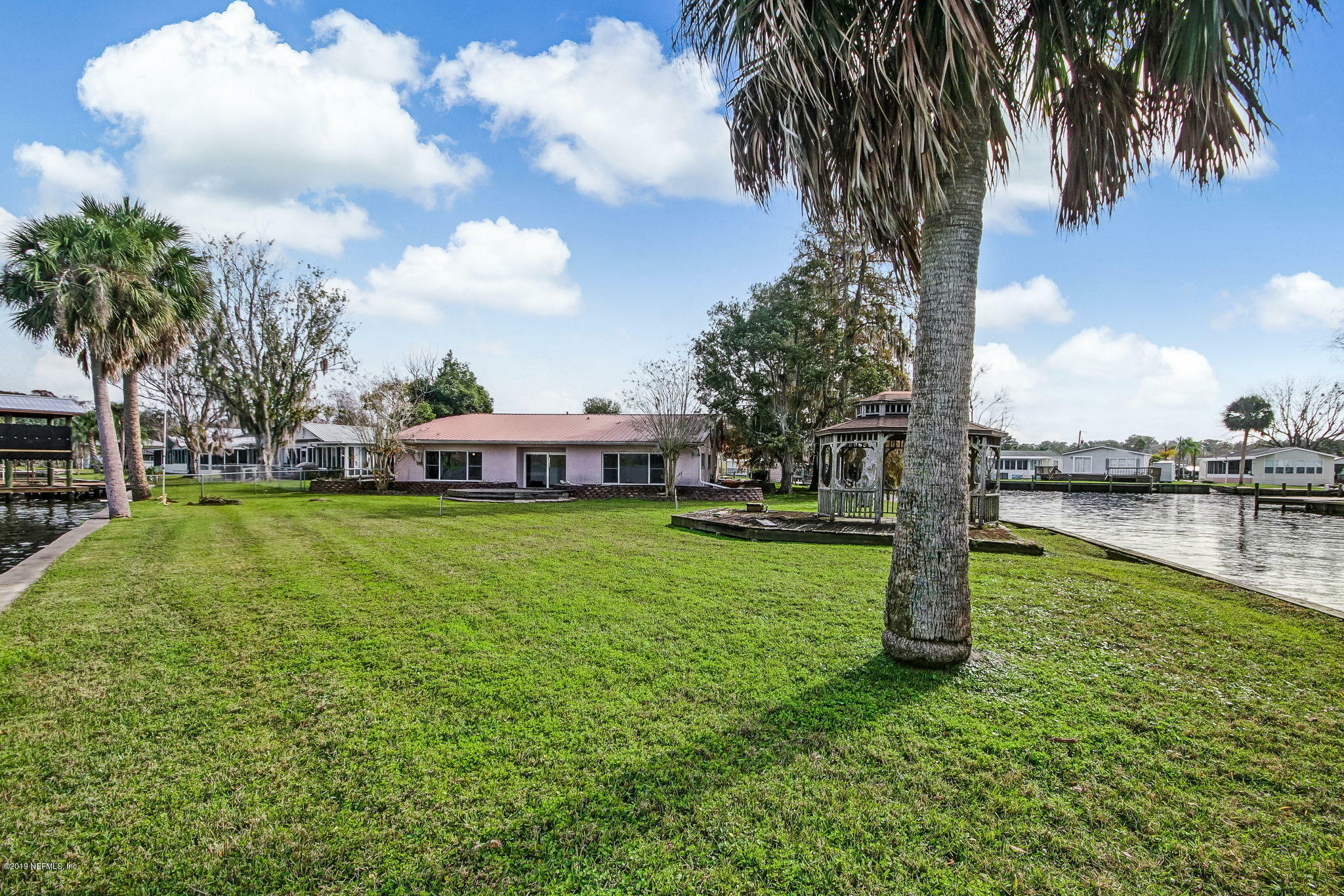 Property Photo:  149 Floridian Club Road  FL 32193 