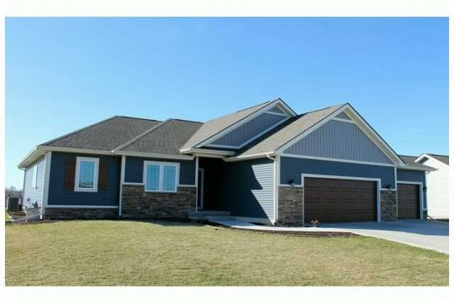 Property Photo:  1531 NE Williamsburg Drive  IA 50021 