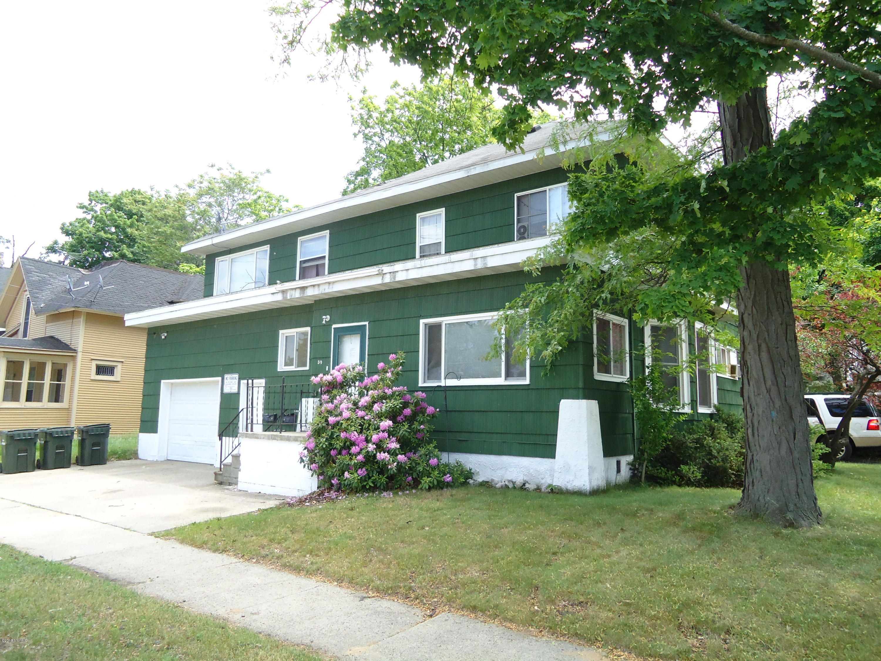 Property Photo: 59 Irwin Avenue MI 49442