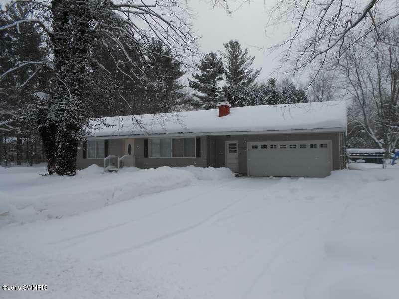 Property Photo:  19205 Glendale Circle  MI 49456 