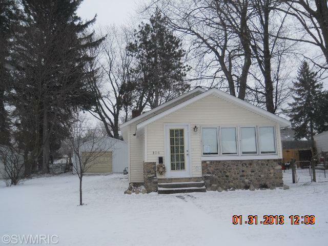 Property Photo:  104 Peach Street  MI 49420 