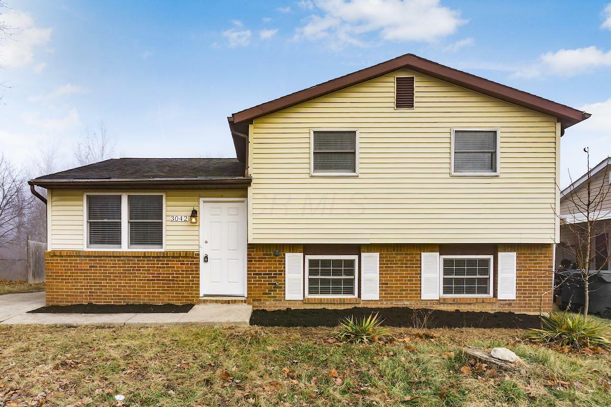 Property Photo:  3042 Wallingford Avenue  OH 43231 