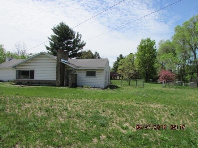 Property Photo: 820 Maple MI 49727