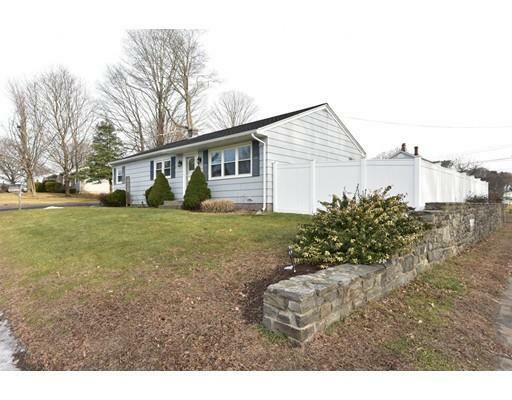 2 Normandy Ave  Webster MA 01570 photo