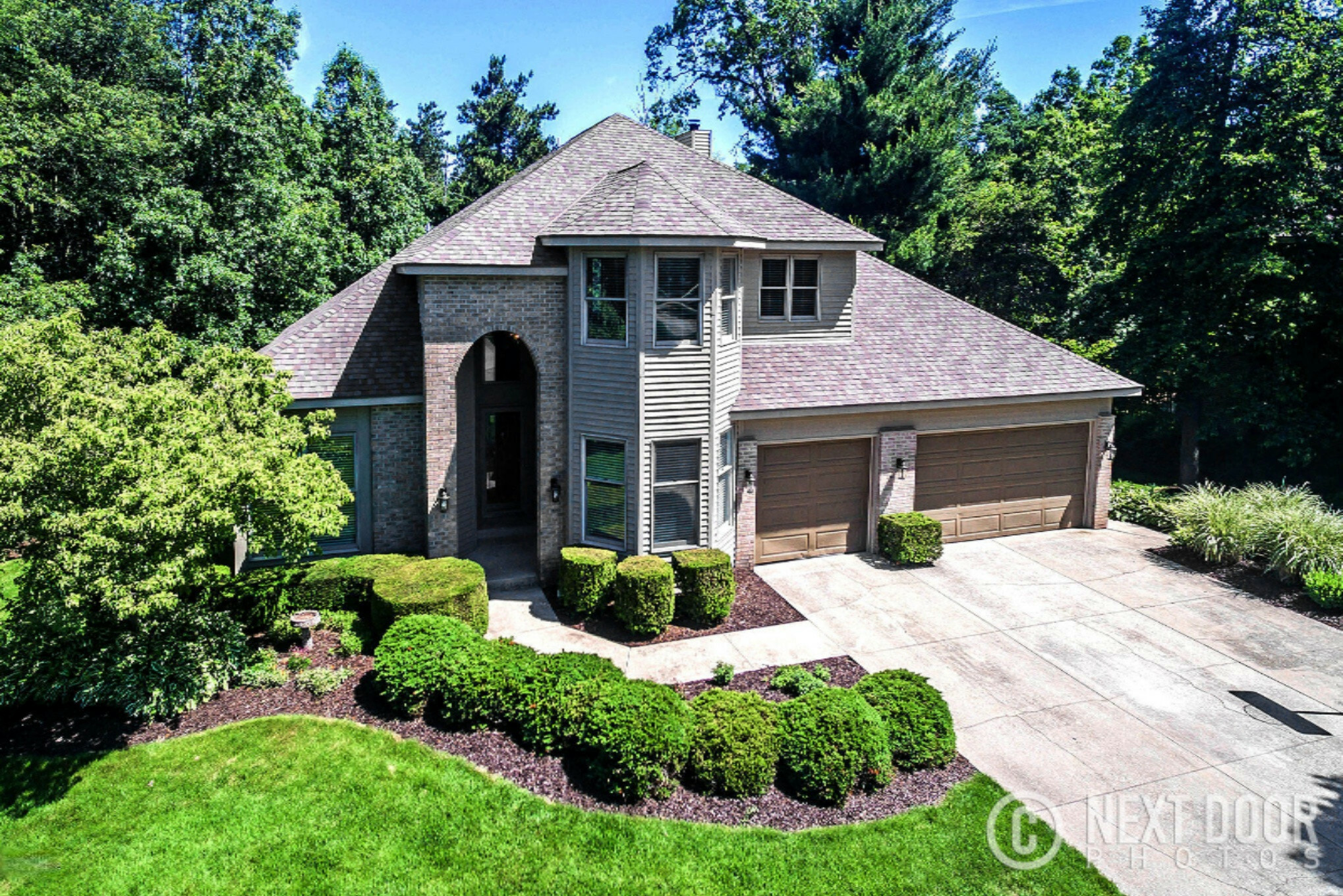 Property Photo:  1865 Erin Isle Drive  MI 49424 