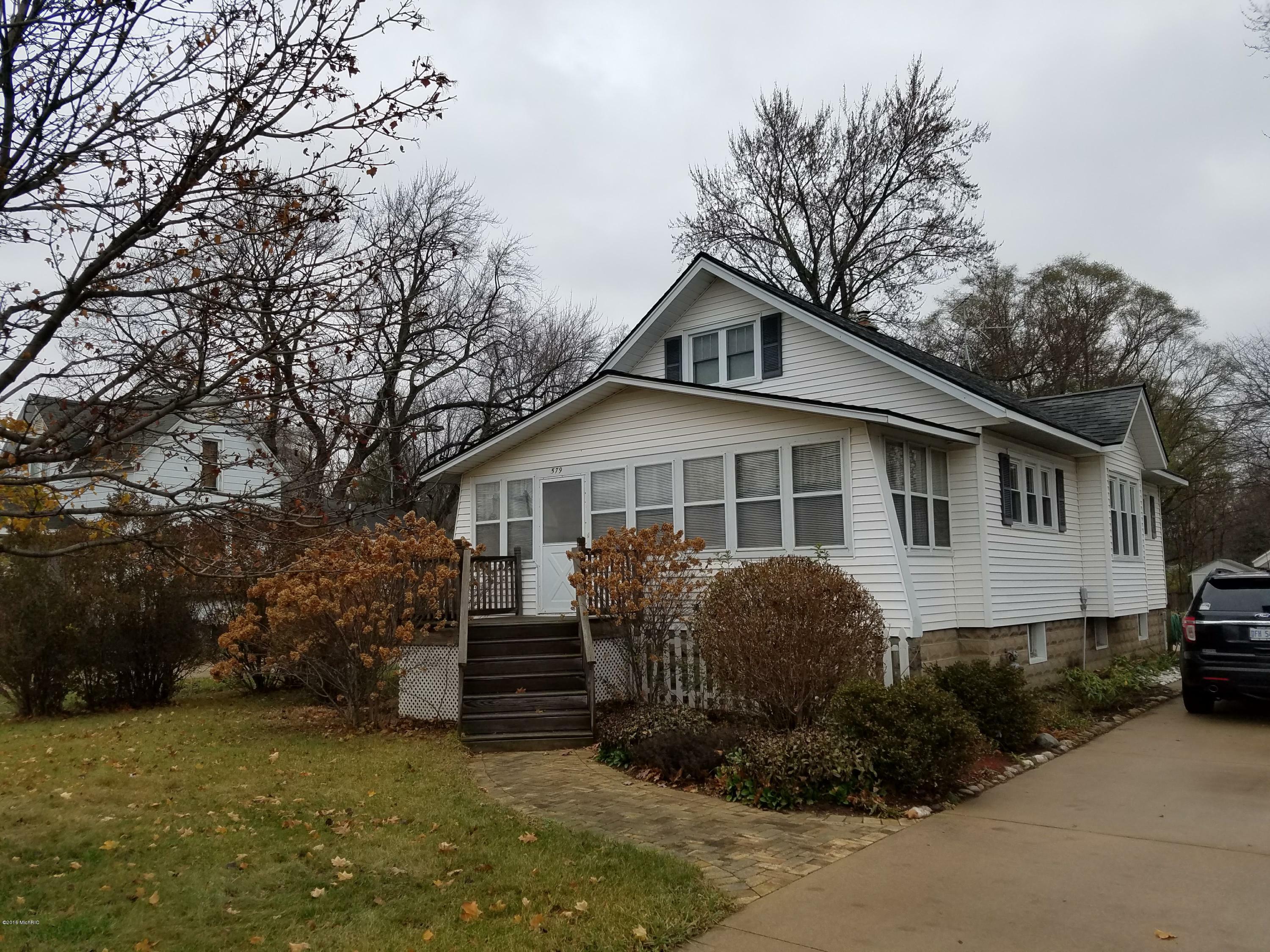 Property Photo:  579 Butternut Drive  MI 49424 