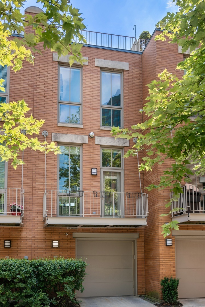 Property Photo:  456 East North Water Street D  IL 60611 