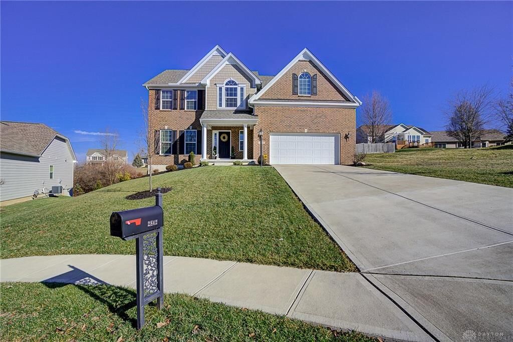 Property Photo: 2842 Legend Falls Court OH 45431