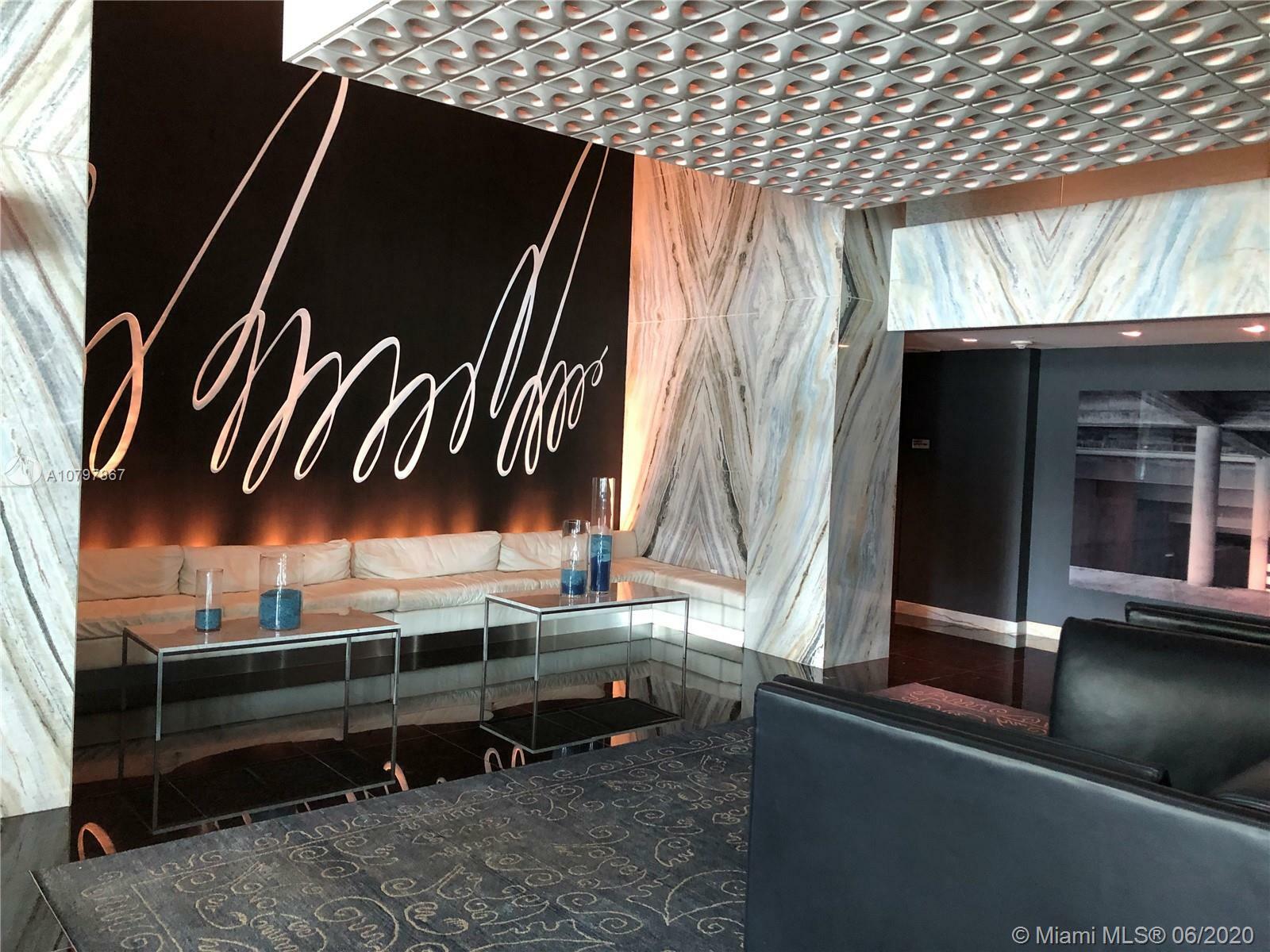 Property Photo: 335 S Biscayne Blvd 3100 FL 33131
