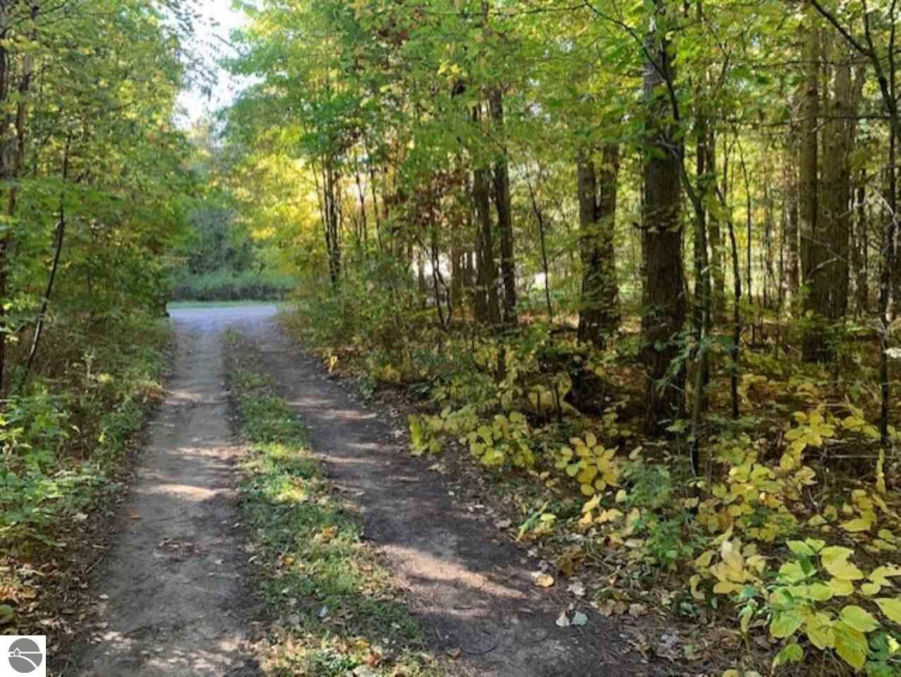 Property Photo:  11899 E Spencer Road  MI 48889 