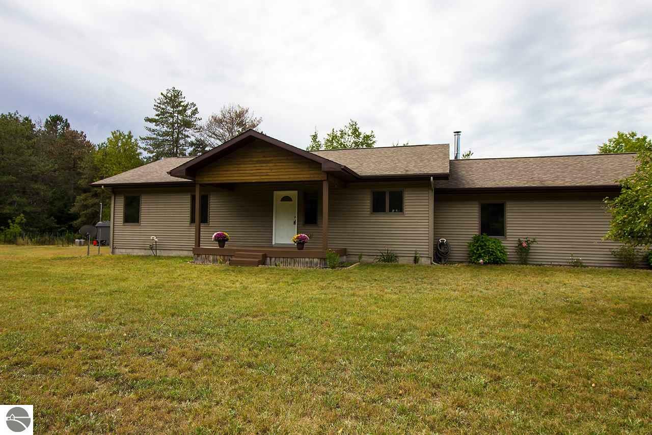 Property Photo:  16967 Finch Trail  MI 49650 